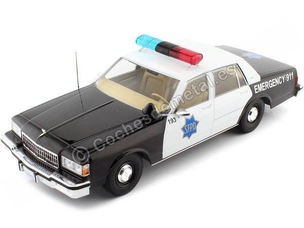 Cochesdemetal.es 1987 Chevrolet Caprice "Departamento Policía San Francisco SFPD" Blanco/Negro 1:18 MC Group 18389