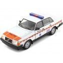 CARSDEMETAL.ES 1986 Volvo 240 BL "Holland Police" White 1:24 Wellly 24102rs