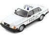 CARSDEMETAL.ES 1986 Volvo 240 GL "Police du Danemark" White 1:24 Wellly 24102DK