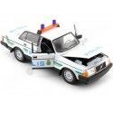 CARSDEMETAL.ES 1986 Volvo 240 BL "Police suédoise" blanc 1:24 Wellly 24102Sp