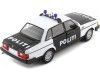 Cochesdemetal.es 1986 Volvo 240 GL "Policía de Noruega" Blanco/Negro 1:24 Welly 24102NW