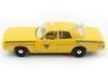 Cochesdemetal.es 1982 Dodge Monaco City Cab Taxi "Rocky III" Amarillo 1:24 Greenlight 84161