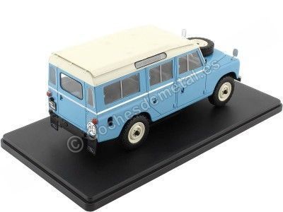 Cochesdemetal.es 1958 Land Rover Series III 109 Azul Claro 1:24 WhiteBox 124150 2
