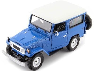 Cochesdemetal.es 1974 Toyota FJ40 Hard Top Azul / Blanco 1:24 Motor Max 79323