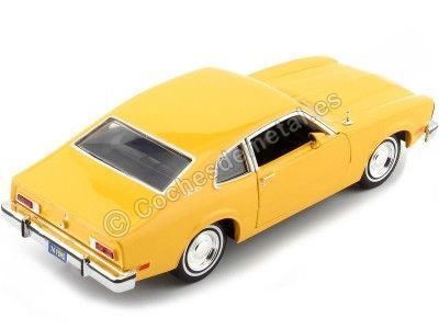 CARSDEMETAL.ES 1974 Ford Maverick Yellow 1:24 Motor Max 79042 2