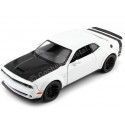 Cochesdemetal.es 2018 Dodge Challenger SRT Hellcat Wide Body Blanco/Negro 1:24 Motor Max 79350