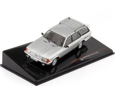 Cochesdemetal.es 1982 Ford Granada MkII Turnier 2.8i Ghia Plateado 1:43 IXO Models CLC455N.22