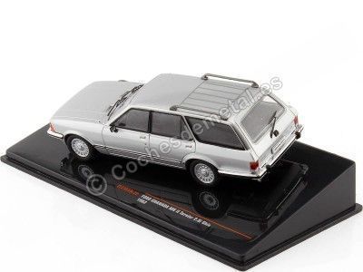 Cochesdemetal.es 1982 Ford Granada MkII Turnier 2.8i Ghia Plateado 1:43 IXO Models CLC455N.22 2