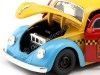 Cochesdemetal.es 1959 Volkswagen Beetle VW Escarabajo + Figura Óscar el Gruñón "Serie TV Barrio Sésamo" 1:24 Jada Toys 32801/...