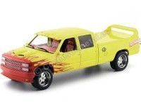 1997 Chevrolet C-2500 Crew Cab Silverado "Kill Bill Pussy Wagon" 1:18 Greenlight 19015