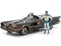 1966 TV Series Batmobile con Batman y Robin 1:24 Jada Toys 98259