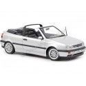Cochesdemetal.es 1995 Volkswagen VW Golf Cabriolet Plateado 1:18 Norev 188468
