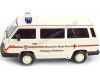 Cochesdemetal.es 1987 Volkswagen Bus T3 Syncro Cruz Roja Alemana 1:18 KK-Scale KKDC180968