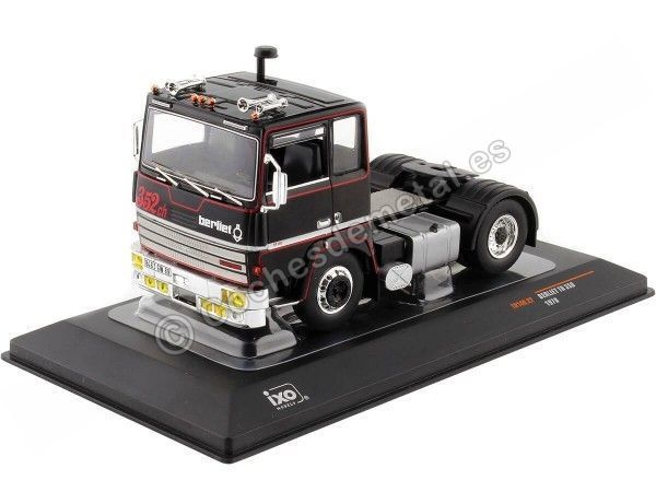 Cochesdemetal.es 1978 Cabeza Tractora Berliet TR 350 Negro 1:43 IXO Models TR140.22