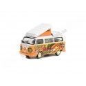 Cochesdemetal.es 1973 Volkswagen Type 2 Westfalia Flower Power "Club Vee-Dub Series 14" 1:64 Greenlight 36050C