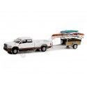 Cochesdemetal.es 2022 Ram 2500 Limited Longhorn + Remolque con Canoa y Kayac "Hitch & Tow Series 26" 1:64 Greenlight 32260D