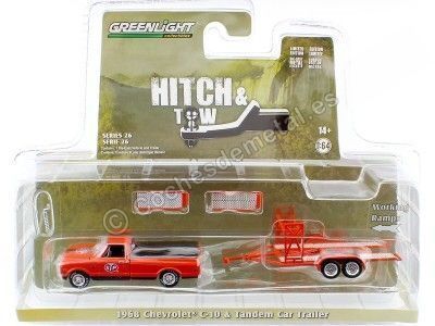 Cochesdemetal.es 1968 Chevrolet C-10 STP + Remolque Plataforma "Hitch & Tow Series 26" 1:64 Greenlight 32260b 2