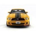 2013 Ford Mustang BOSS 302 Amarillo 1:18 Shelby Collectibles 451 Cochesdemetal 4 - Coches de Metal 
