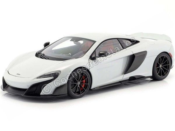 Cochesdemetal.es 2016 McLaren 675 LT Blanco Sílice 1:18 AUTOart 76046