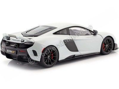 Cochesdemetal.es 2016 McLaren 675 LT Blanco Sílice 1:18 AUTOart 76046 2