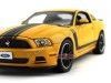 2013 Ford Mustang BOSS 302 Amarillo 1:18 Shelby Collectibles 451 Cochesdemetal 9 - Coches de Metal 