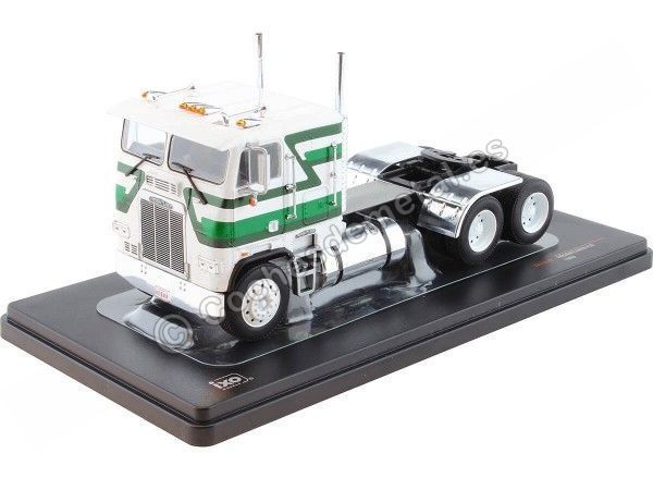 Cochesdemetal.es 1993 Freightliner FLA Blanco/Verde 1:43 IXO Models TR149.22