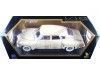 Cochesdemetal.es 1948 TUCKER TORPEDO SEDán Beige 1:18 Lucky Diecast 92268