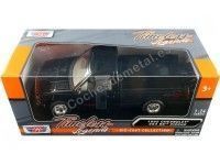 Cochesdemetal.es 1992 Chevrolet 1500 Pickup 454 SS Negro 1:24 Motor Max 73203