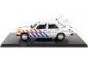 Cochesdemetal.es 1993 Mercedes-Benz 190 W201 Policía Holanda Blanco/Naranja/Azul 1:18 Triple-9 1800315
