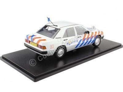 CARSDEMETAL.ES 1993 Mercedes-Benz 190 W201 Police Holland Blanc / Orange / Blue 1:18 Triple-9 1800315 2