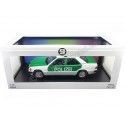 CARSDEMETAL.ES 1993 Mercedes-Benz 190 W201 Green / White Police 1:18 Triple-9 1800314