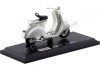 Cochesdemetal.es 1956 Vespa 150 Blanca 1:18 Food 34540-03