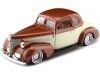 Cochesdemetal.es 1939 Chevrolet Coupe Lowrider Custom Marrón/Beige 1:24 Motor Max 79028