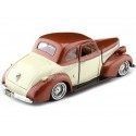 Cochesdemetal.es 1939 Chevrolet Coupe Lowrider Custom Marrón/Beige 1:24 Motor Max 79028