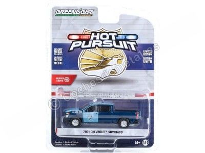 Cochesdemetal.es 2021 Chevrolet Silverado Massachusetts State Police "Hot Pursuit series 42" Azul 1:64 Greenlight 43000E 2