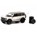 Cochesdemetal.es 2021 Ford Bronco Wildtrak "The Hobby Shop Series 14" 1:64 Greenlight 97140E