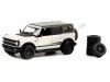 Cochesdemetal.es 2021 Ford Bronco Wildtrak "The Hobby Shop Series 14" 1:64 Greenlight 97140E