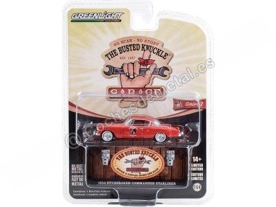 Cochesdemetal.es 1954 Studebaker Commander Starliner "Garage Nudillos Rotos Series 2" 1:64 Greenlight 39120B 2