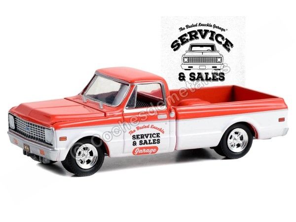 Cochesdemetal.es 1972 Chevrolet C-10 Pick-Up "Garage Nudillos Rotos Series 2" 1:64 Greenlight 39120F