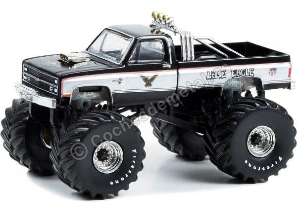 Cochesdemetal.es 1984 Chevrolet K-30 Silverado Lone Eagle "Kings of Crunch Series 12" 1:64 Greenlight 49120E