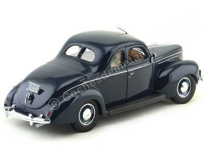 Cochesdemetal.es 1939 Ford Deluxe Tudor Coupé Azul Marino 1:18 Maisto 31180 2