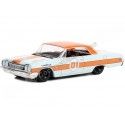 Cochesdemetal.es 1964 Chevrolet Impala SS Gulf Oil "Running on Empty Series 15" 1:64 Greenlight 41150A