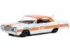 Cochesdemetal.es 1964 Chevrolet Impala SS Gulf Oil "Running on Empty Series 15" 1:64 Greenlight 41150A