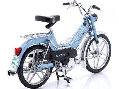 Cochesdemetal.es 1974 Ciclomotor Puch Maxi S Azul Claro Metalizada 1:10 50CC Legends 10042 2