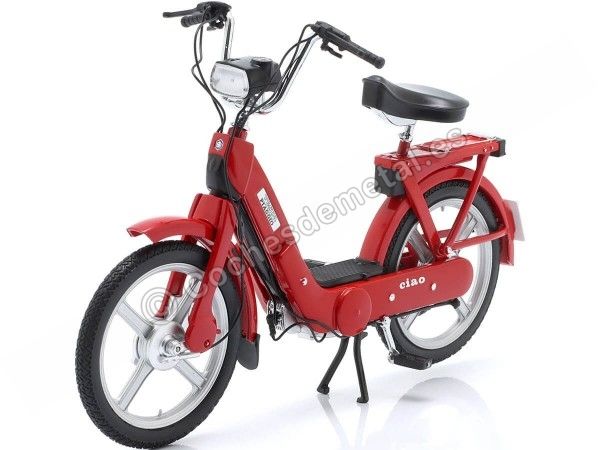 Cochesdemetal.es 1985 Ciclomotor Vespa Piaggio Ciao Roja 1:10 50CC Legends 10031