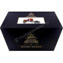 Cochesdemetal.es 1960 Camión Kenworth W900 de 3 Ejes + Semirremolque Rojo/Negro 1:18 Road Kings 122166