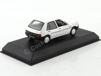 Cochesdemetal.es 1988 Peugeot 205 Junior Blanco 1:43 Norev 471725 2