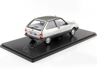 Cochesdemetal.es 1990 Citroen Axel 12 TRS Plateado 1:18 Triple-9 1800335 2