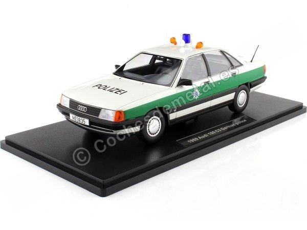 Cochesdemetal.es 1989 Audi 100 2.3E C3 Policía Alemana Verde/Blanco 1:18 Triple-9 1800354