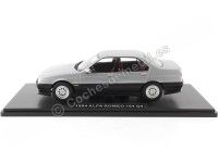 Carsdemetal.es 1994 Alfa Romeo 164 Q4 Silver / Black 1:18 Triple-9 1800323